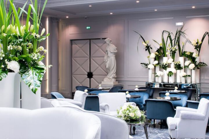 Hotel Interior 5 of 179