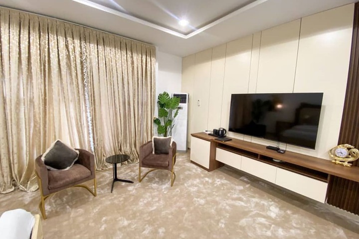 Room 31 of 44