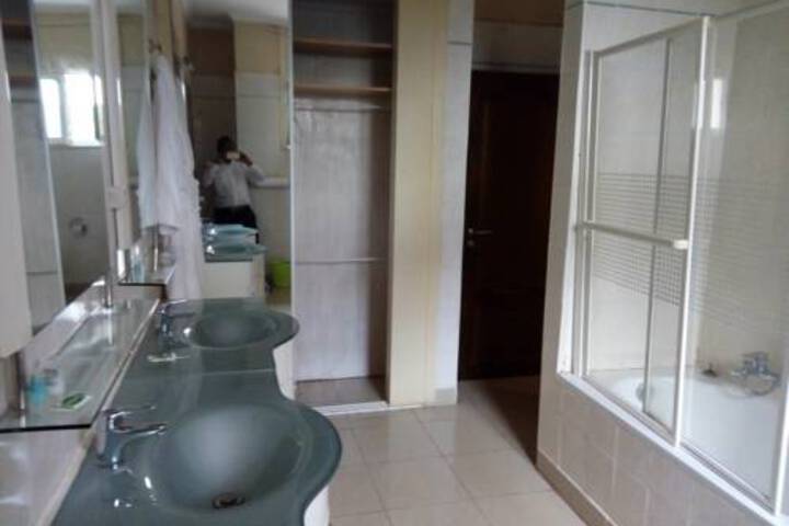 Bougainvilla Boutique Hotel