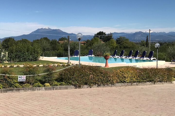 Pool 36 of 64