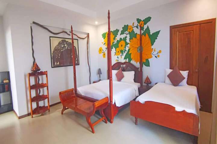 Room 21 of 151