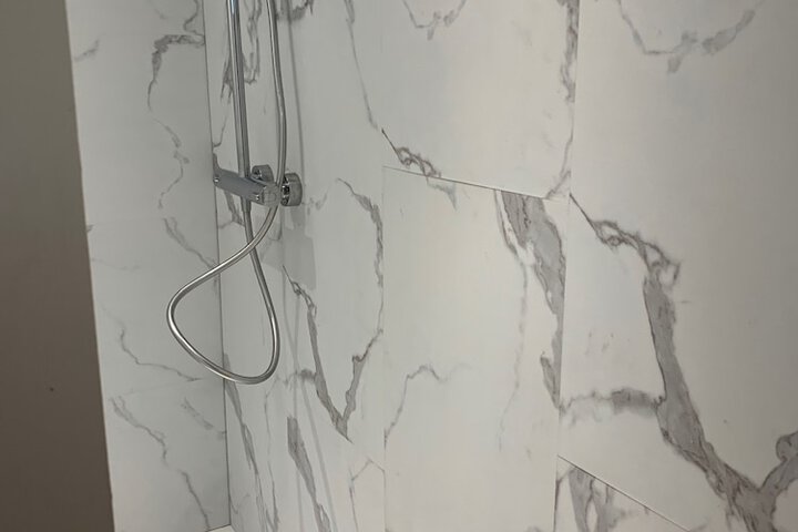 Room 13 of 17