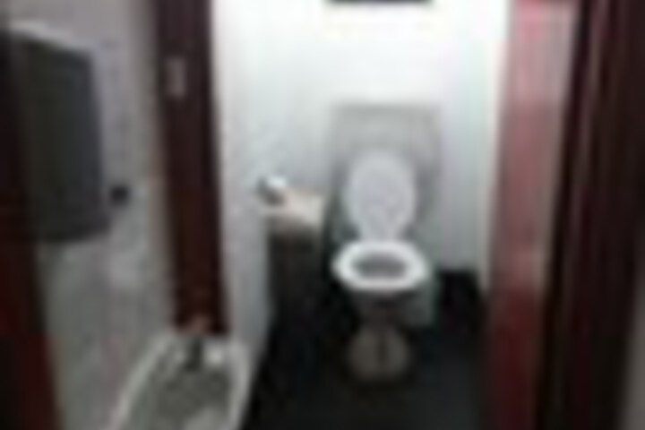 Room 68 of 135