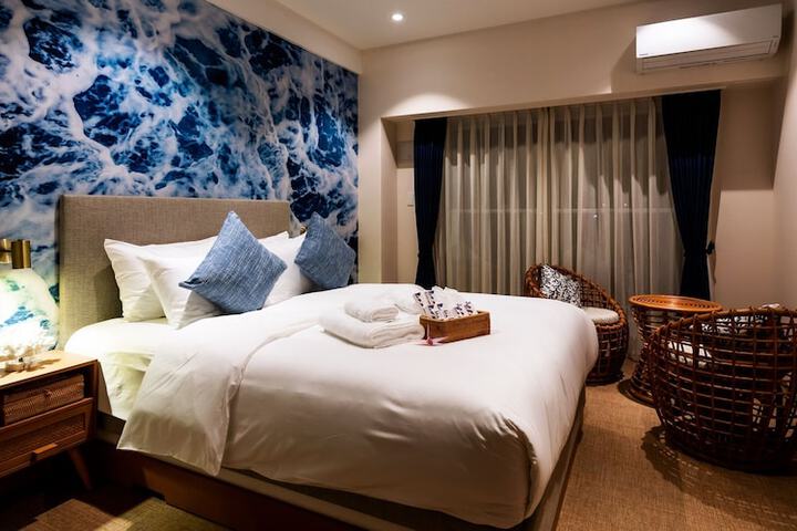Room 21 of 120