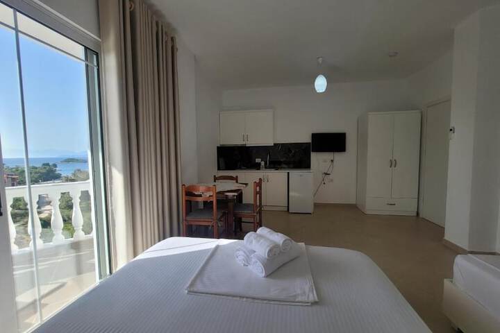 Room 57 of 115