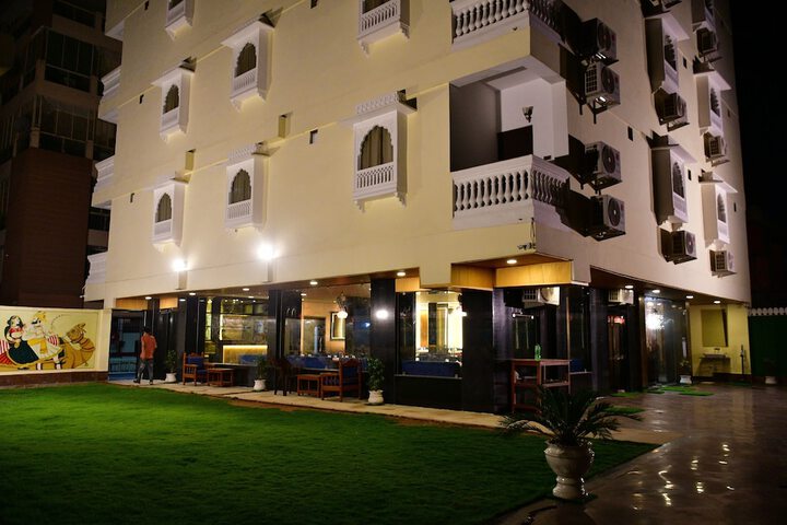 Hotel 52 of 56