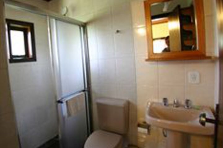 Room 2 of 72