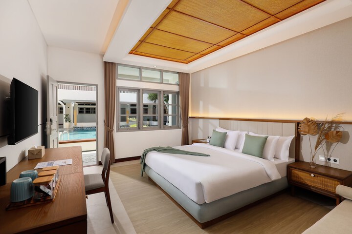 Room 3 of 26