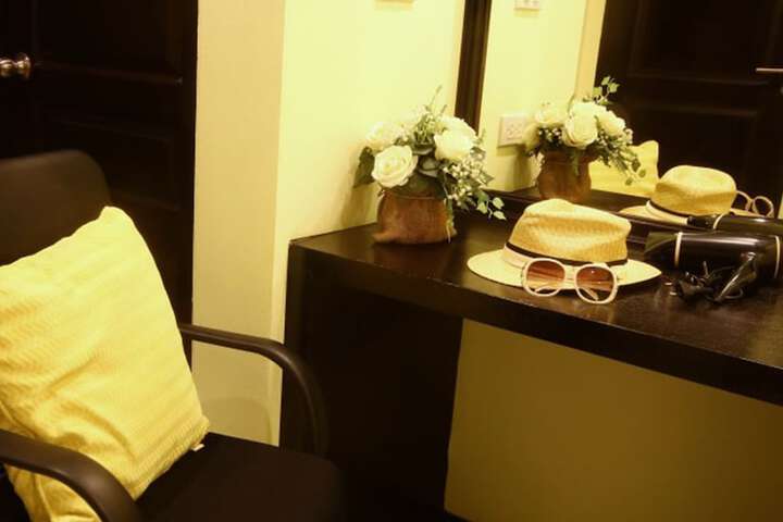Room 42 of 105