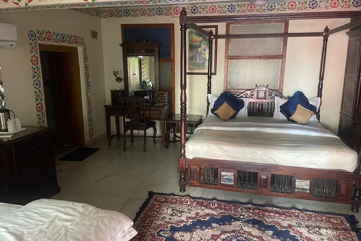 Room 14 of 46