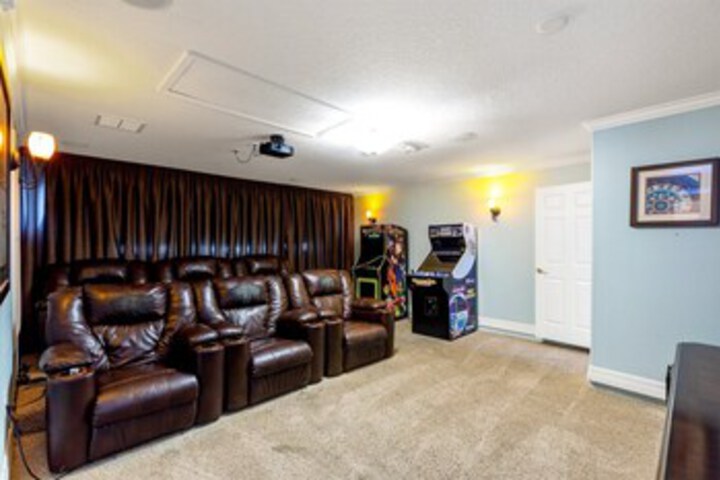 Room 15 of 37