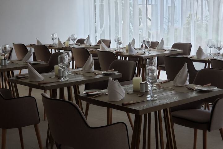 Dining 88 of 155
