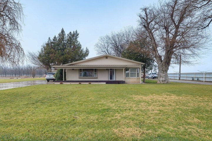 Peaceful Artesia Vacation Rental w / Orchard Views!