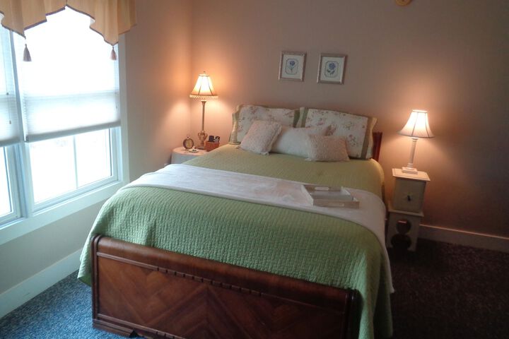 Room 4 of 58