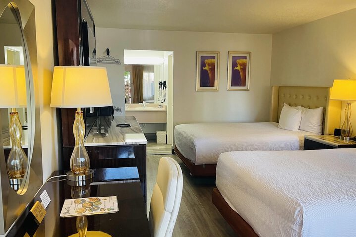 Room 16 of 35