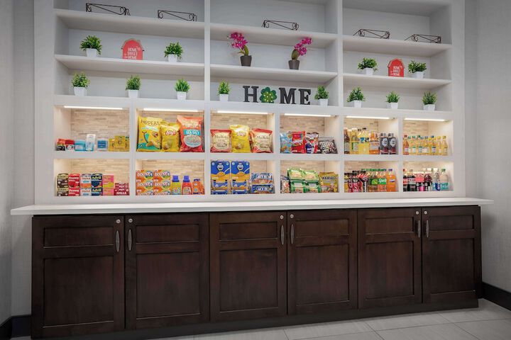 Snack bar