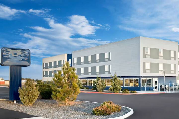 Hotel 62 of 67