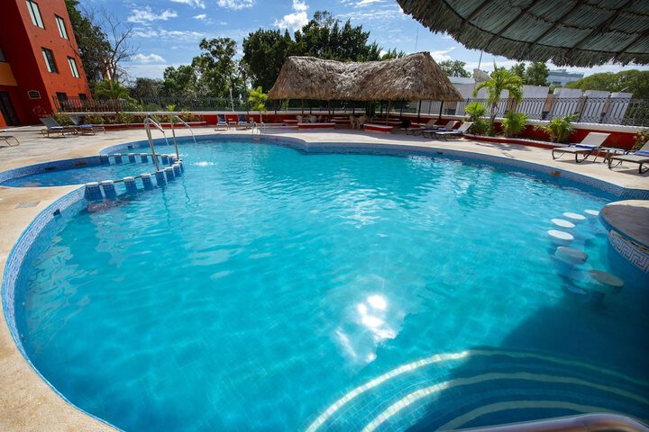 Pool 57 of 94