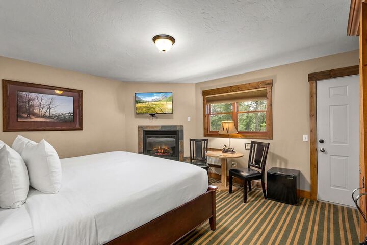 Room 10 of 49