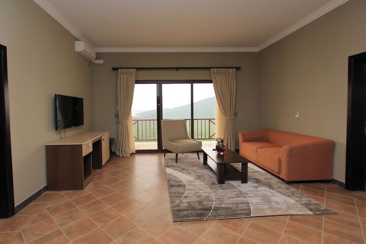 Room 42 of 120