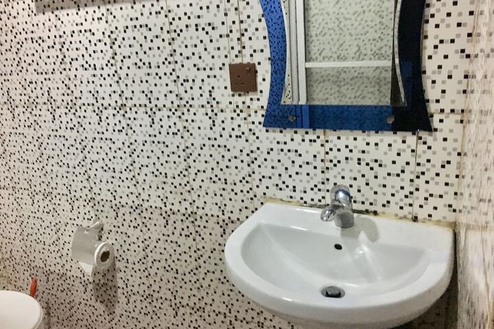 Room 18 of 24