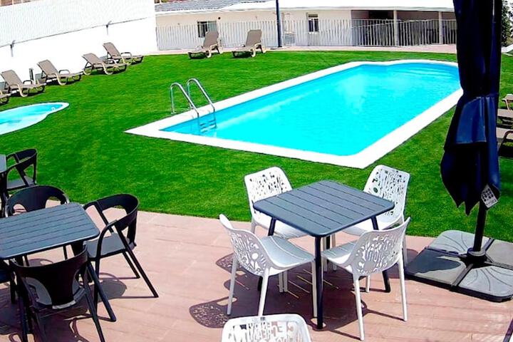 Pool 16 of 27