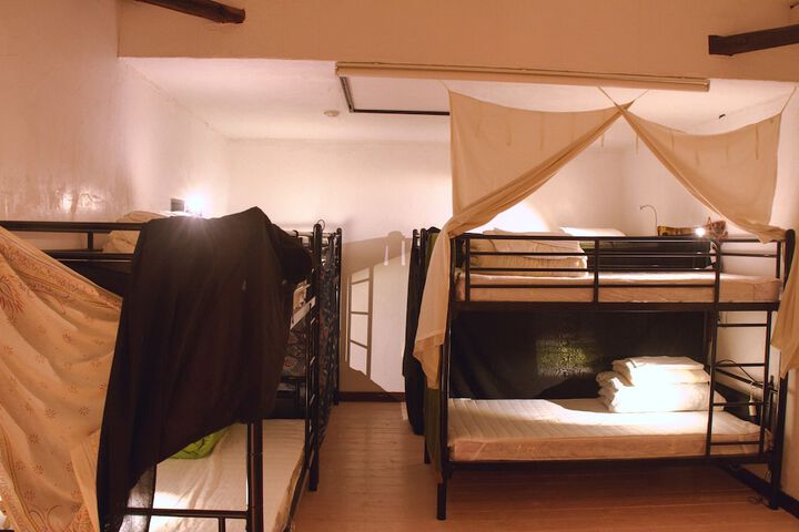Room 10 of 67