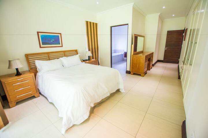 Room 10 of 40