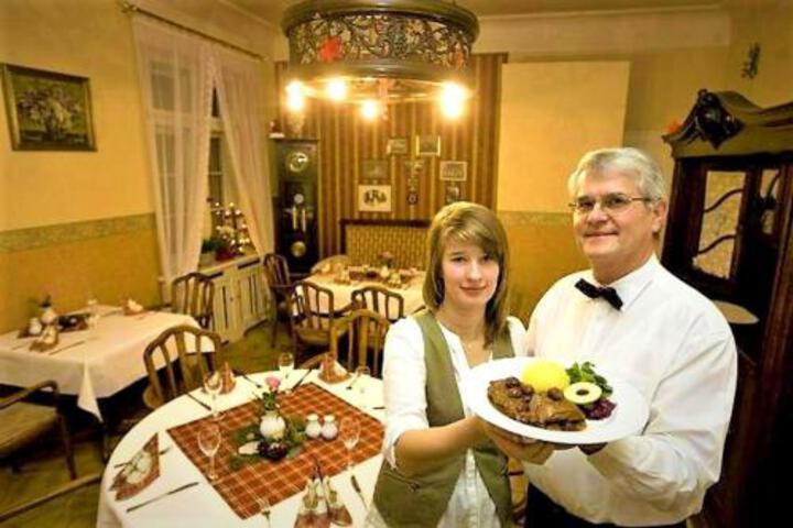 Dining 22 of 22