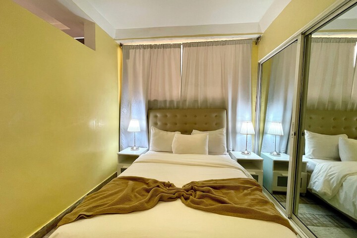 Room 36 of 127