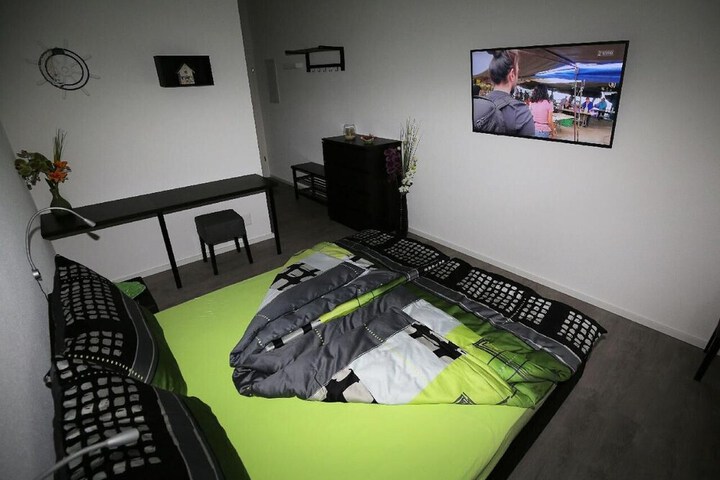 Room 21 of 60