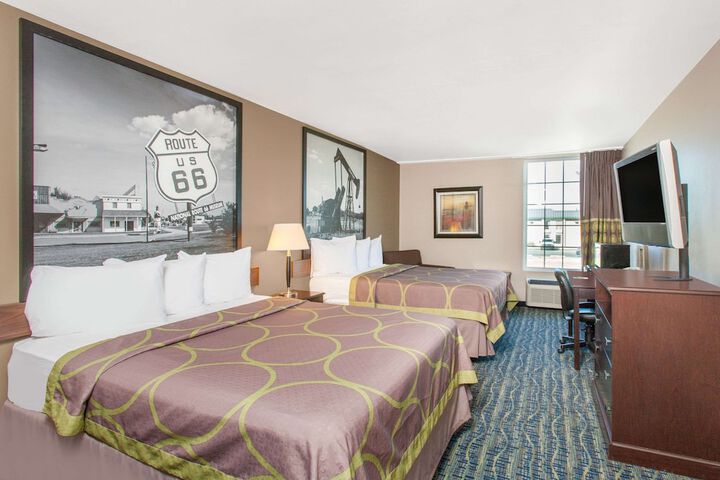 2 Queen Beds (4 of 5)