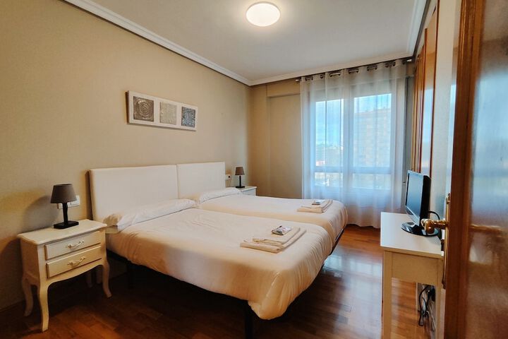 Room 17 of 124