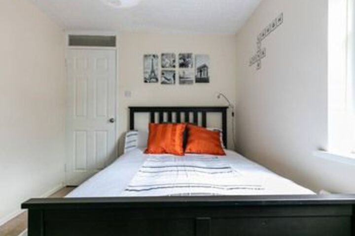 Room 18 of 26