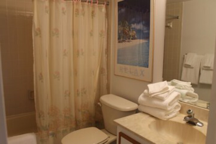 Room 6 of 36