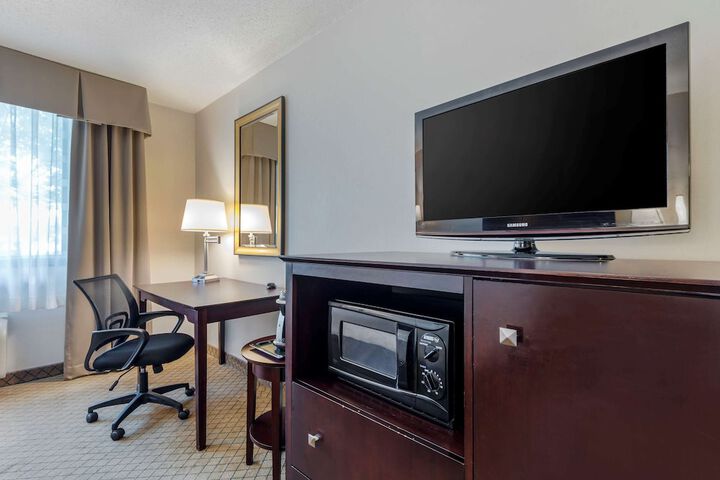 2 Double Beds (5 of 11)