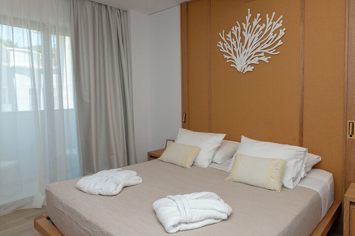 Room 14 of 62