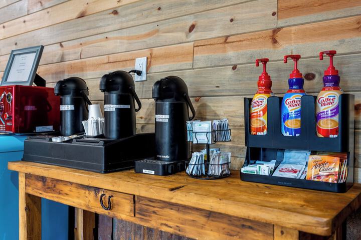 Breakfast/Coffee Service 44 of 47