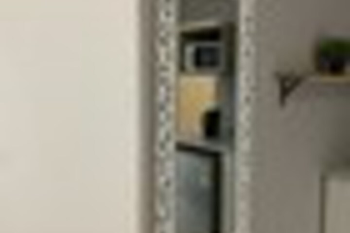 Room 17 of 171