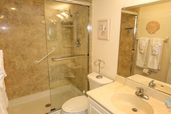 Room 3 of 23