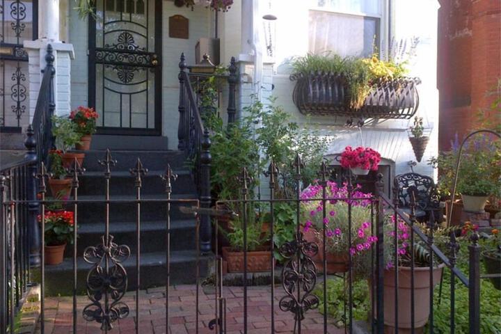 Ledroit Park Renaissance Bed and Breakfast in Washington, DC