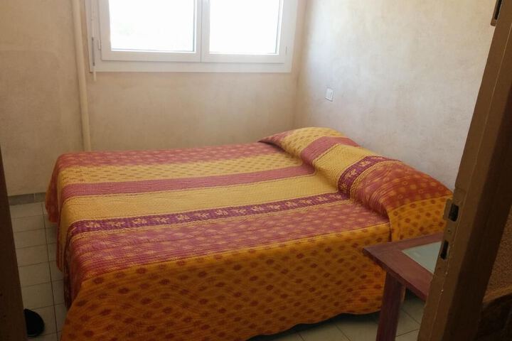 Room 5 of 26