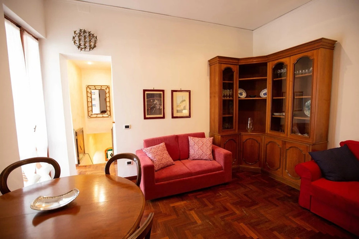 Room 3 of 16