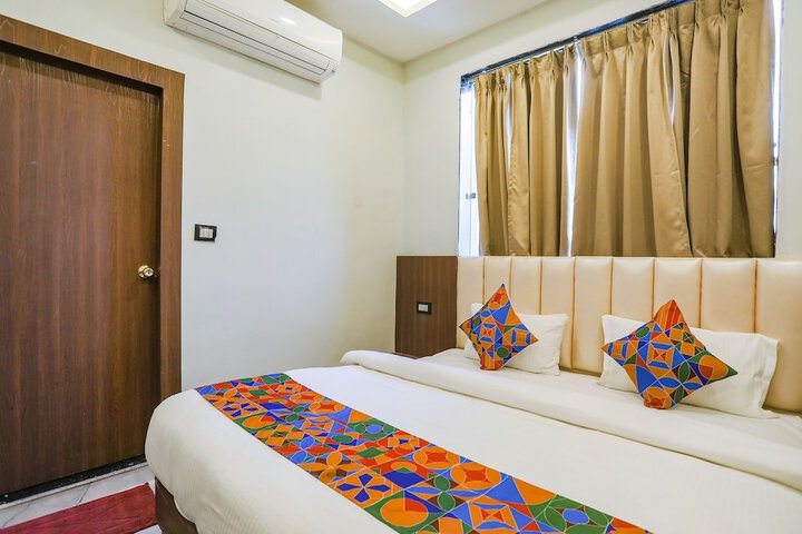 Room 7 of 23