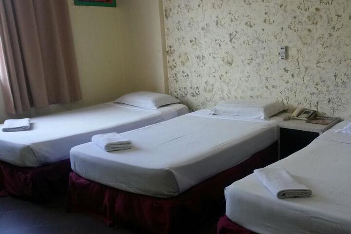 Room 3 of 6