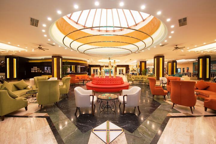 Hotel Interior 11 of 321