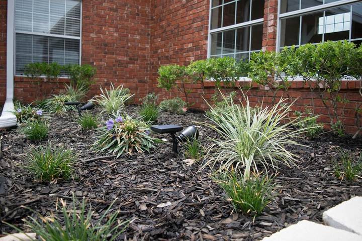 Property Grounds 27 of 41