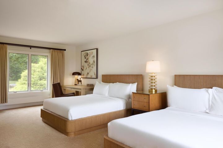 Room 105 of 279