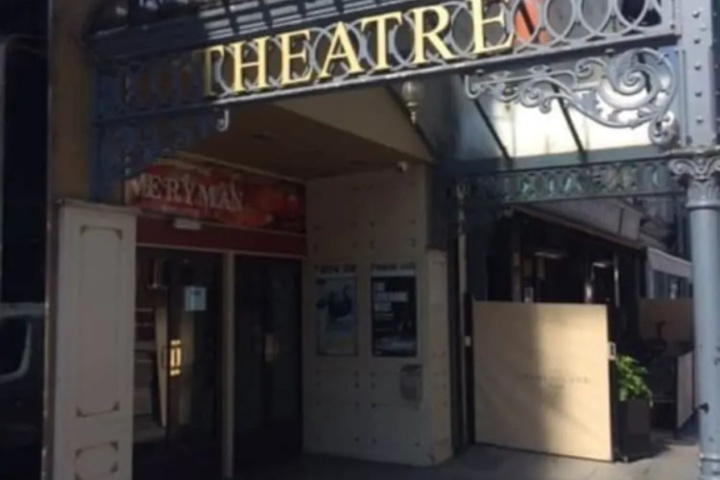 Exterior of Urban Chic in the Heart of the Victorian Quarter
