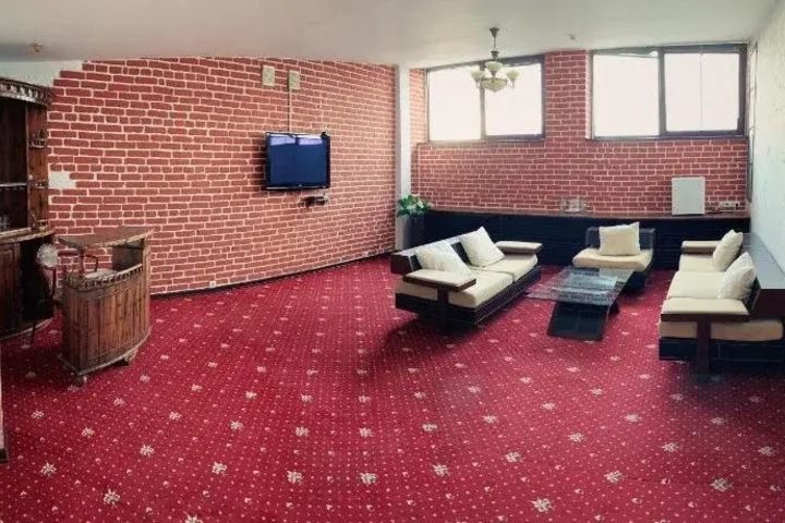Room 14 of 17